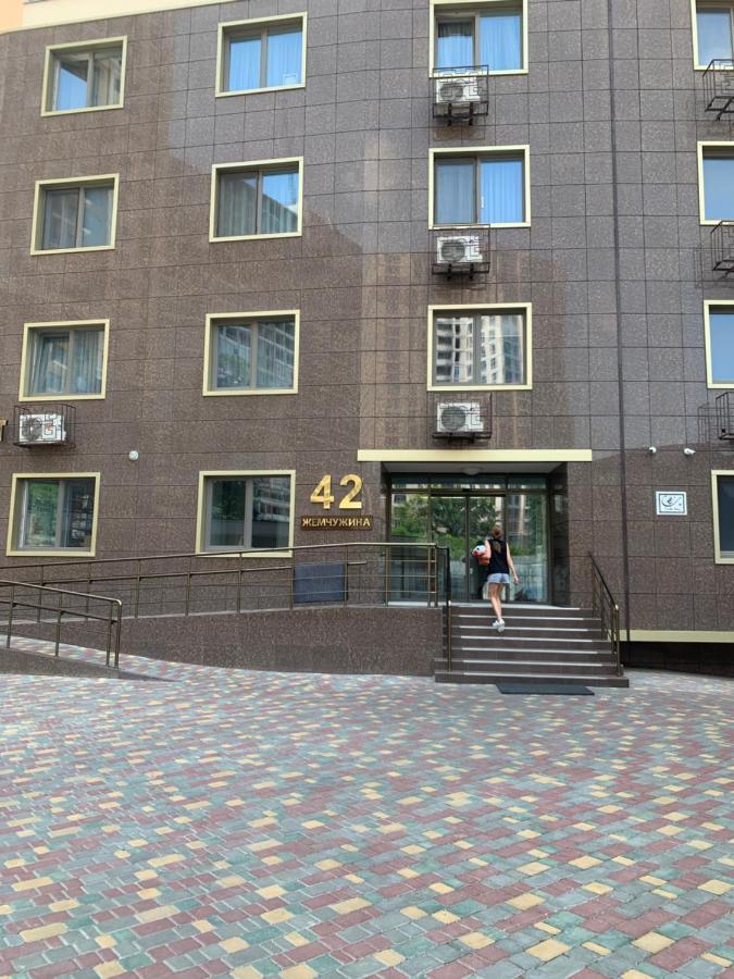 Апартаменты В Аркадии-42 Жемчужина Odessa Esterno foto